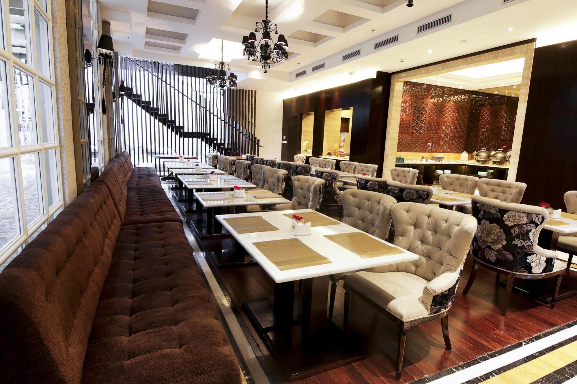 Cinnamon Hotel Boutique Syariah Tutugan Dış mekan fotoğraf