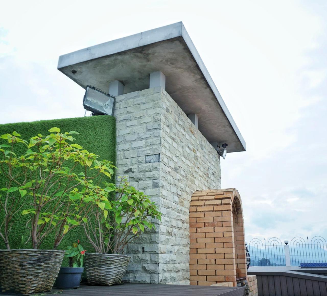 Cinnamon Hotel Boutique Syariah Tutugan Dış mekan fotoğraf