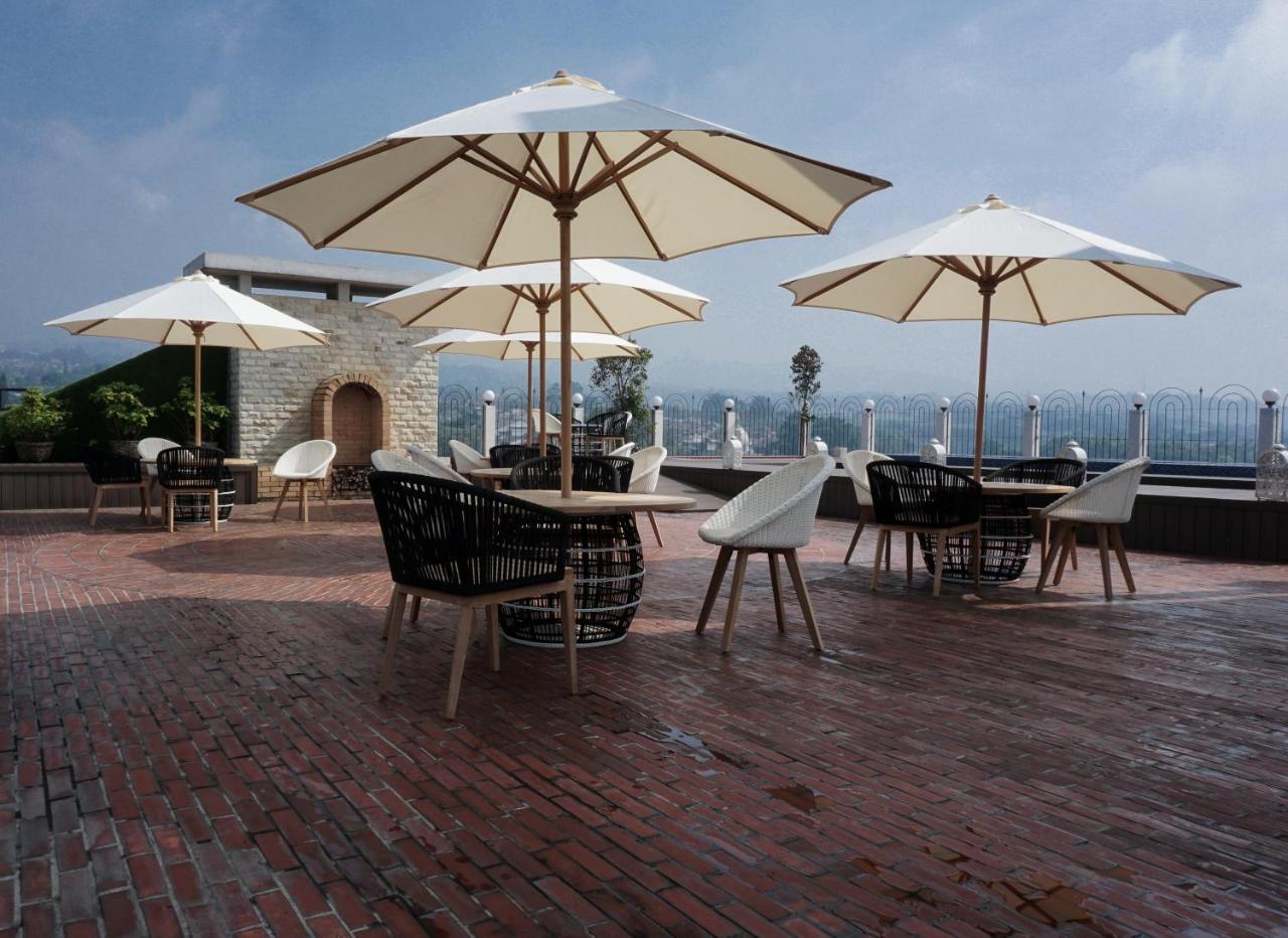 Cinnamon Hotel Boutique Syariah Tutugan Dış mekan fotoğraf